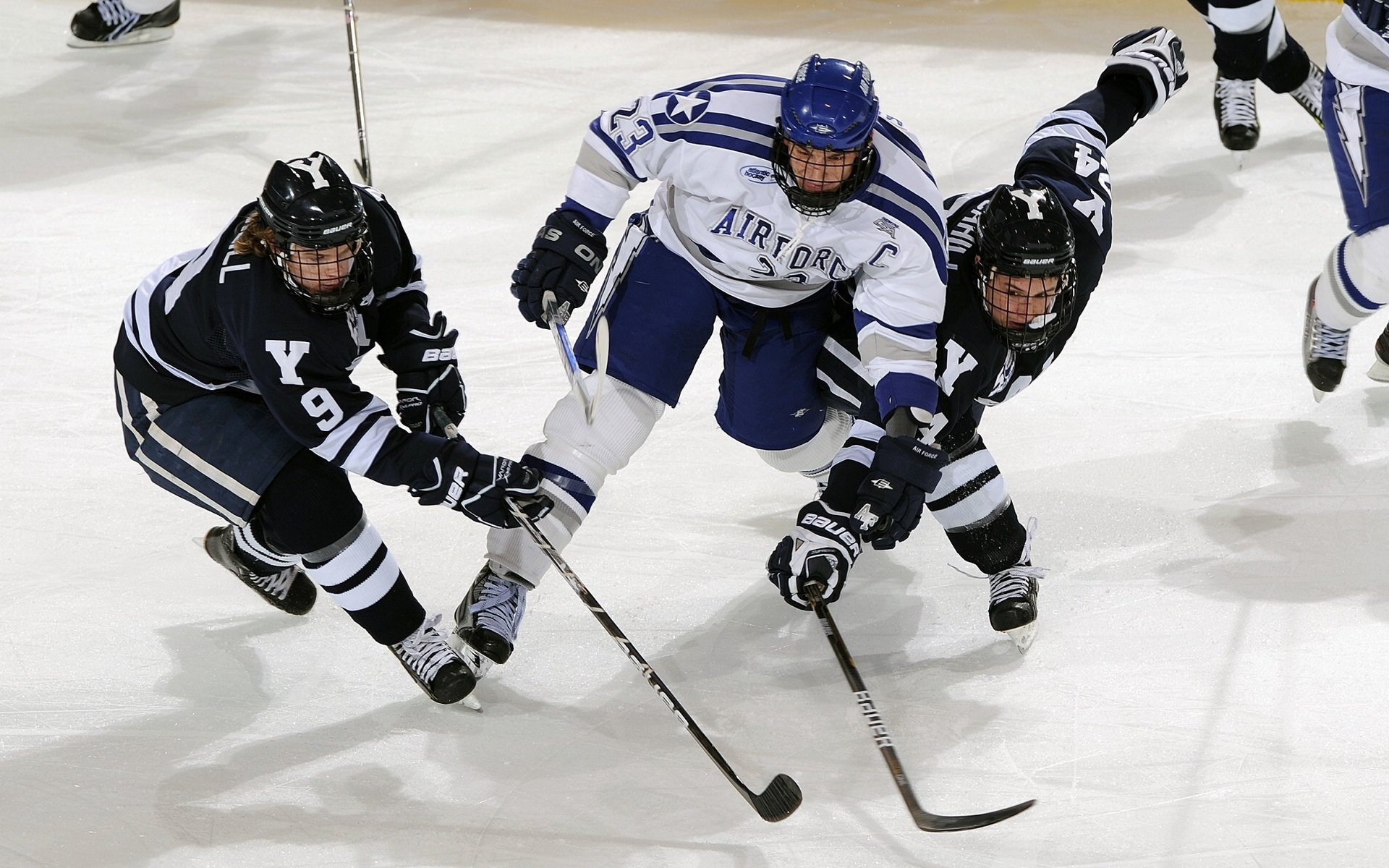 中超联赛媒体开放日增强球迷与球队双向互动，中超对球迷开放